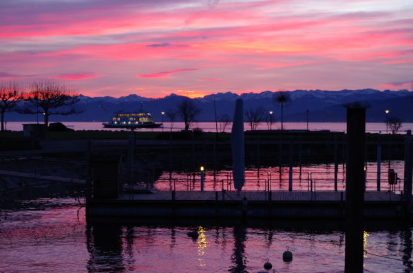Skaliertes Bild Morgenstimmung am Hafen Romanshorn_2014_12_13--08-41-47.jpg 