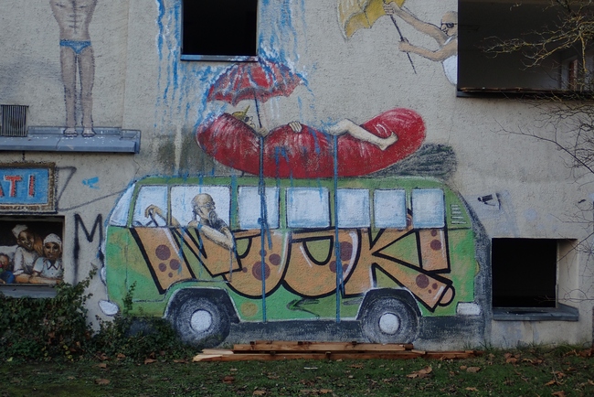 ../previews/032-Malereien auf Hauswand_2019_12_12--15-19-36.jpeg.medium.jpeg