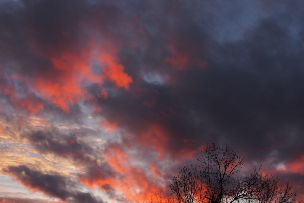 Skaliertes Bild Sonnenuntergangs-Himmel in Guetighausen_2023_12_23--17-43-16.jpg 