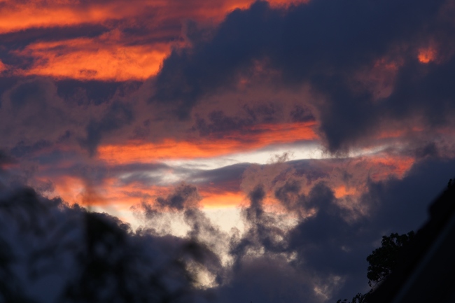 ../previews/023-Abendhimmel ueber Guetighausen_2023_08_06--20-49-46.jpeg.medium.jpeg