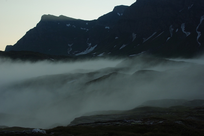 ../previews/145-Nebelschwaden auf dem San Bernardino_2013_07_06--06-43-16.jpeg.medium.jpeg