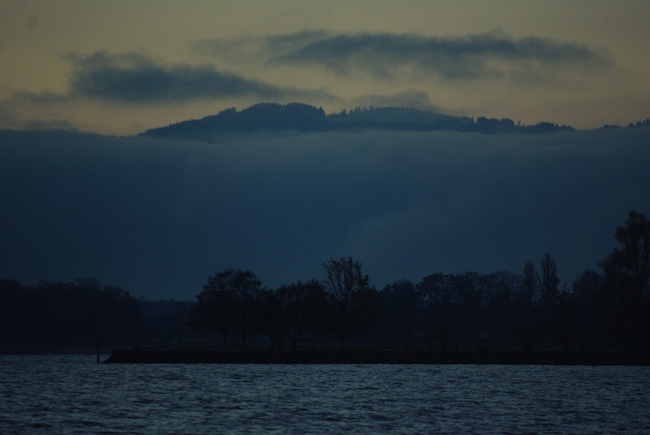 ../previews/182-Sonnenaufgang am Bodensee_2013_12_01--08-57-59.jpeg.medium.jpeg